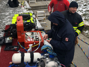 Potápěčská skupina olomouckých hasičů se účastnila pětidenního specializačního kurzu