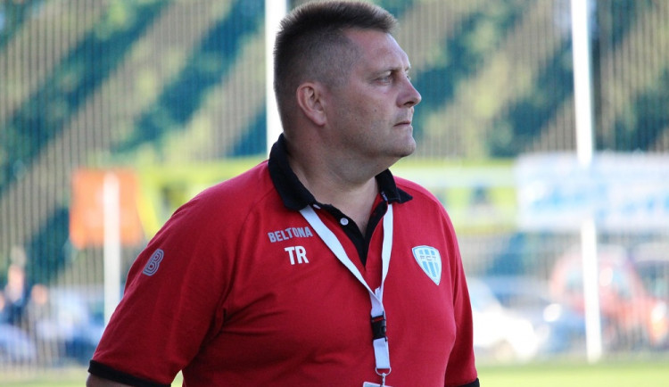Brožek hledá v Africe talentované fotbalisty pro Slavii. V Nigérii musíte vědět, kam cestujete, říká