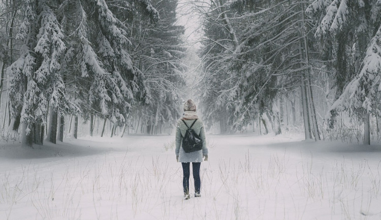 size3-16398993746143-103-vraci-se-zima-bude-mrznout-a-snezit-dockame-se-bilych-vanoc