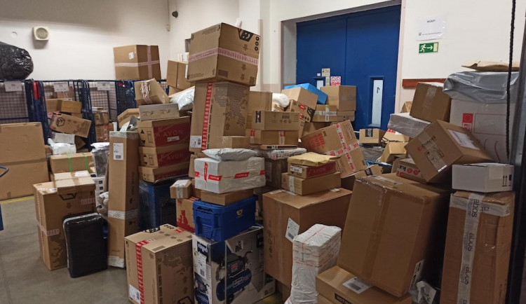 size3-16397364223877-103-posta-v-nynejsi-spicce-prepravi-az-750-tisic-baliku-denne-je-to-mene-nez-minuly-rok