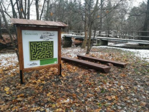 Petice nesouhlasí s bytovou výstavbou u lesoparku Houčela. Odpůrci plánují protestní pochod