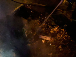 Už osm minut po půlnoci hasiči ve Šternberku likvidovali první požár krabic od zábavní pyrotechniky