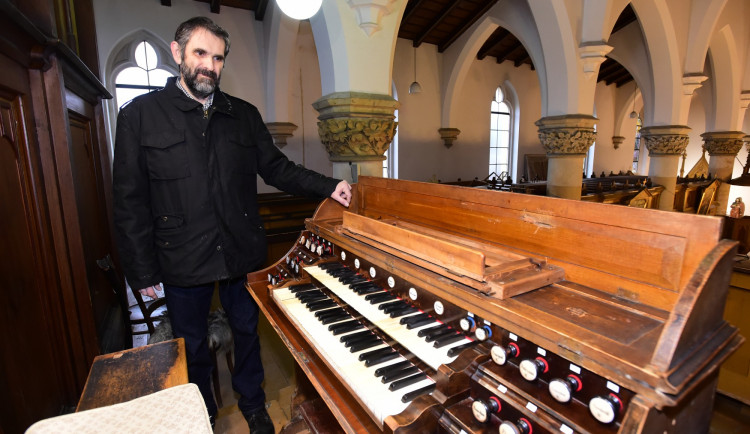 V Rapotíně chystají opravu vzácných varhan. Probíhá sbírka, lidé mohou adoptovat píšťaly