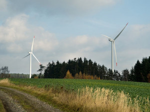 Větrné elektrárny u Jívové získaly povolení v souladu se zákonem, tvrdí krajský úřad