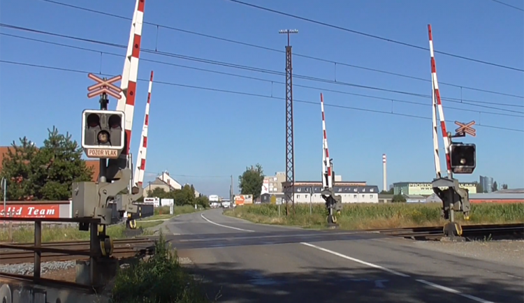 Přejezd přes železniční koridor v Olomouci - Holici