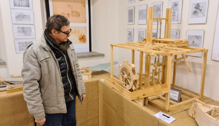 V Galerii Šantovka bude až do února výstava legendárních strojů da Vinciho