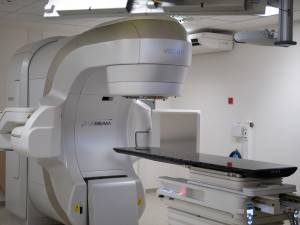 Slavnostní zprovoznění lineárních urychlovačů ve Fakultní nemocnici Olomouc