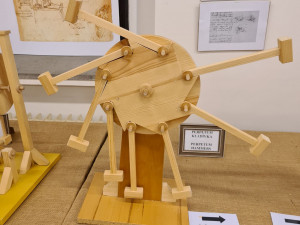 V Galerii Šantovka bude až do února výstava legendárních strojů da Vinciho