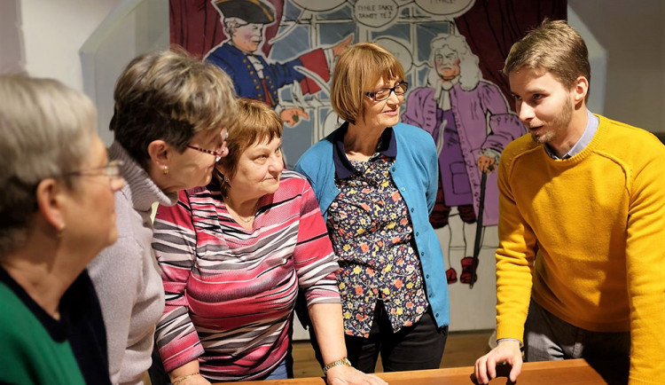 Kurz Blízká setkání třetího věku v olomoucké Pevnosti poznání