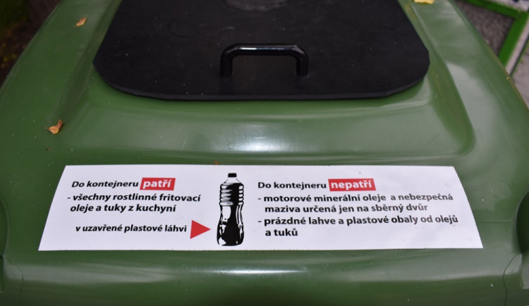 size4-15917116847376-231-lide-mohou-vyuzit-kontejnery-na-pouzite-kuchynske-tuky-zatim-jde-o-pilotni-projekt