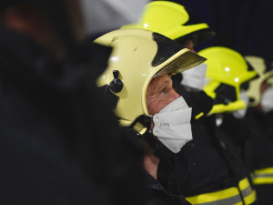 Do civilu po 42 letech. Šumperští hasiči se dojemně loučili s usměvavým rekordmanem