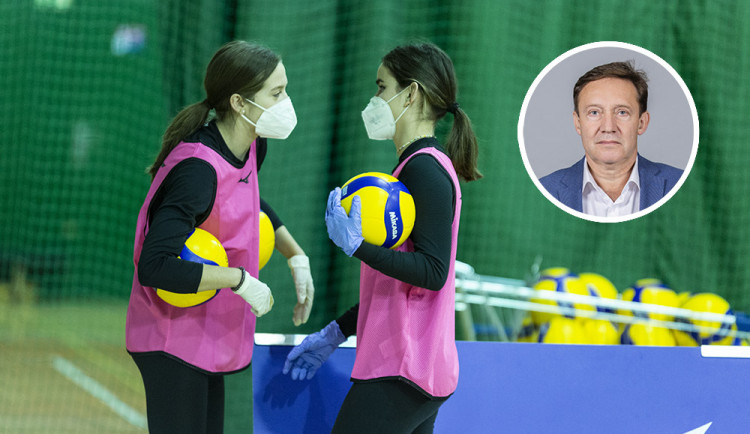 Předseda olomouckých volejbalistek Jiří Zemánek se rozohnil kvůli covidovým omezením
