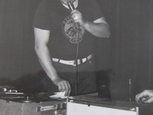 Rodina disidenta Petra Hanzlíka (na snímku) zažila komunistickou perzekuci. Pavla Bureše z bývalé StB Prostějov za to potrestal soud podmínkou