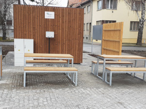 Návštěvníci prostějovského parku najdou v novém zázemí i stánek s občerstvením