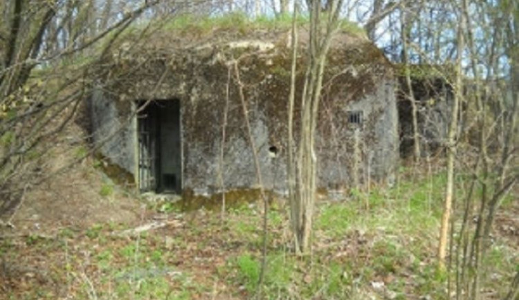 size4-16360235095469-124-zajemci-si-mohou-koupit-bunkr-u-stareho-mesta-nebo-maly-pozemek-na-olomoucku