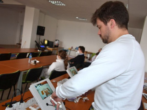 Mladí lékaři z celé Moravy se v Prostějově zdokonalovali v moderních postupech operací kýl