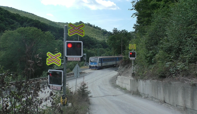 Železniční přejezd v Hlubočkách, ilustrační foto