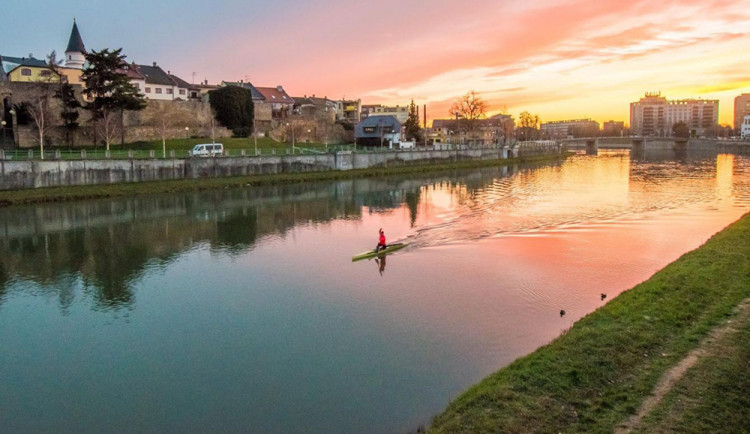 16454397946934-124-sport