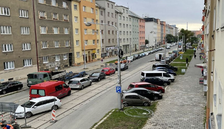 16456171652039-124-mkds6139-masarykova-bystricka