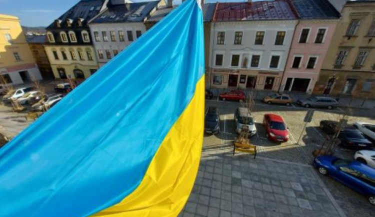 Ukrajinská vlajka na radnici