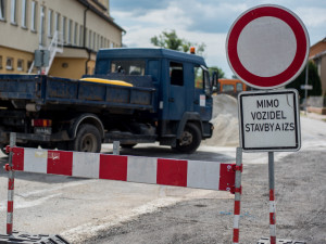 Dopravu v centru Prostějova zkomplikuje uzavírka Wolkerovy ulice