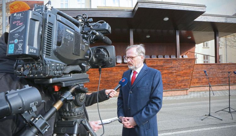 size3-16466548993398-139-komentar-cesi-a-ukrajinske-kyvadlo