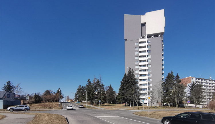 Olomoucká křižovatka u vodojemu projde stavební úpravou