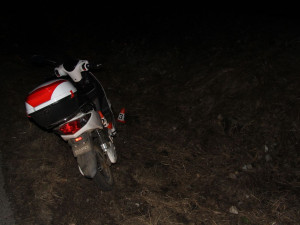 Pod nákladní avií se v Zábřehu propadl most. Vůz musel vyprostit jeřáb