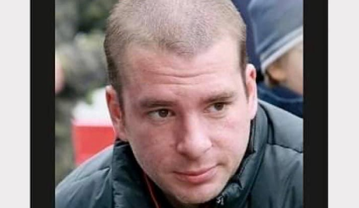 Obec Prosenice vyhlásila sbírku pro rodinu oblíbeného strážníka, který náhle zemřel