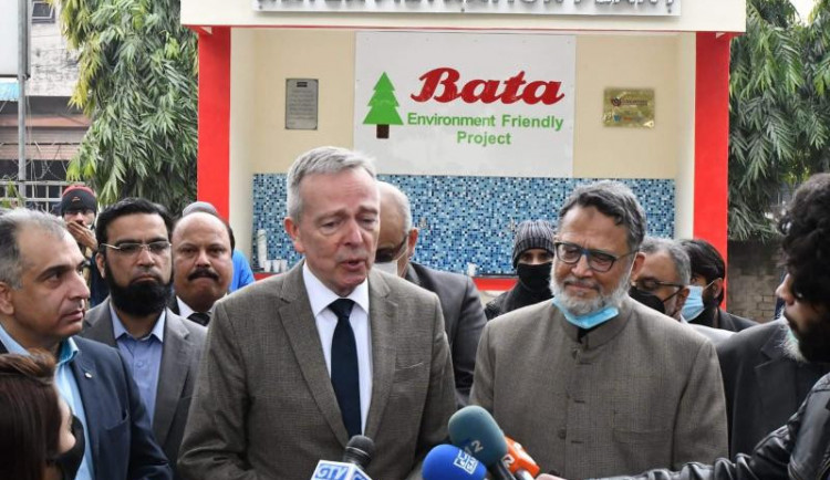 size4-16479583319662-139-4553015-2805046-media