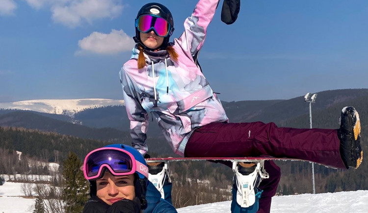 V Jeseníkách je sněhu stále dost, některé lyžařské areály však po víkendu skončí