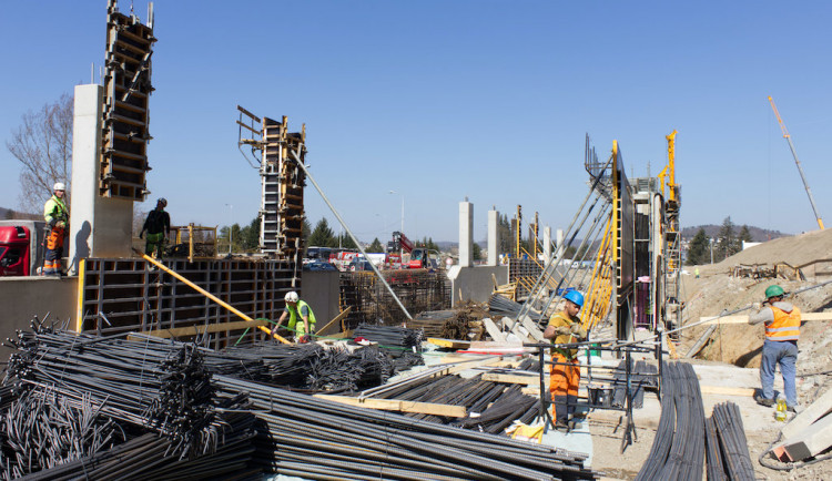 Brno se blíží dopravnímu okruhu. Stavbu ale komplikuje drahý materiál