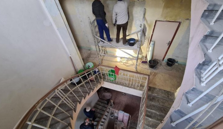 Hotel Záložna v centru Litovle poskytne prostory pro krátkodobé ubytování