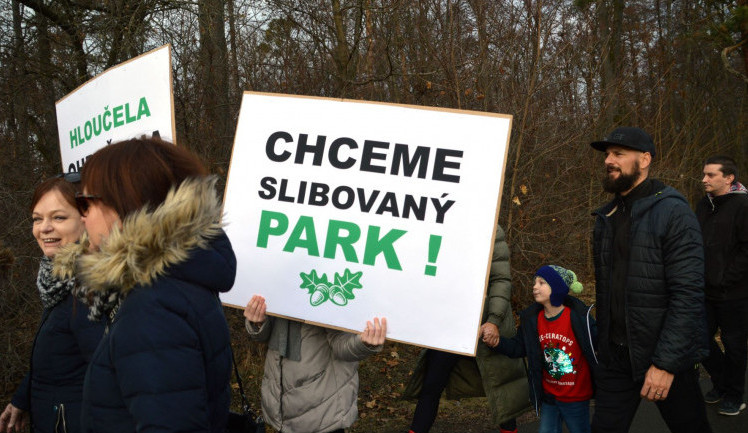 size3-1643031359806-124-patnact-set-lidi-je-proti-vystavbe-u-lesoparku-houcela-odmitaji-ksefty-s-uzemnim-planem