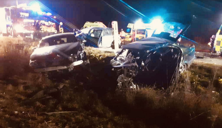 Vyšetřování tragické nehody u Olomouce, při které zemřeli tři lidé, skončilo. Viník zemřel