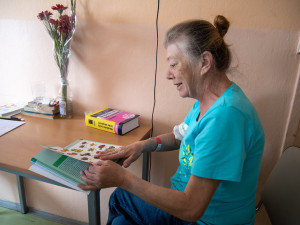 Přeji všem lidem v České republice mír a zdraví, vzkazuje ukrajinská pacientka onkologické kliniky