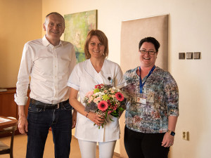 Rekordní počet hlasů pro sestru z olomoucké fakultní nemocnice. Dagmar Hetclová uspěla v prestižní soutěži