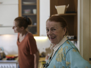 Olomouc opět ve filmu. Krobotova Velká premiéra zamíří do kin v létě