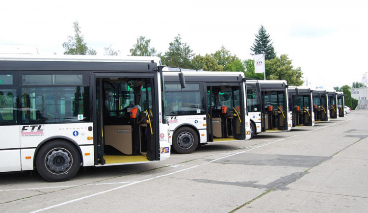 Prostějov bude hledat úspory pro provoz městských autobusů. Analýza MHD vyjde na čtvrt milionu