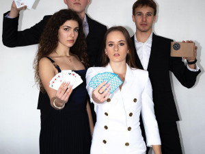 AQCqnRYWXtObeeEgFmHyn5IWcEdyYg2OWDnJe1GD