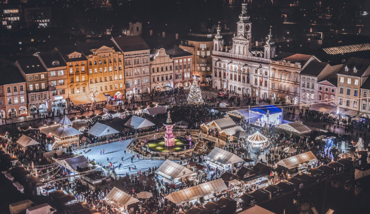 Advent v centru Budějovic by mohla letos opět pořádat firma Art4promotion