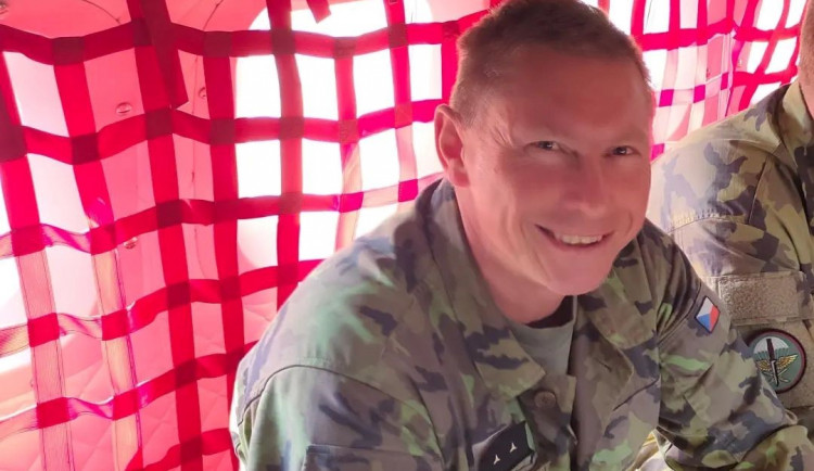 Prostějovské letiště v šoku. Na Plumlovské přehradě utonul instruktor plavání průzkumného praporu