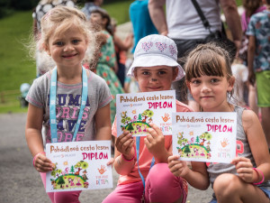 Bazény za korunu i Pohádkový les: vyrazte s dětmi do Velkých Karlovic