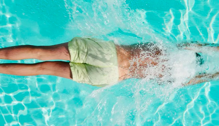 Jak si udržet postavu v létě? Místo zmrzliny zkuste proteinové tyčinky a nezapomínejte také na vitamíny