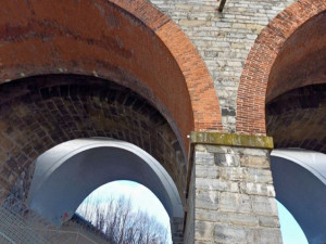 Na nejstarší z hranických viaduktů se vrátí vlaky. Unikátní památku čeká rekonstrukce