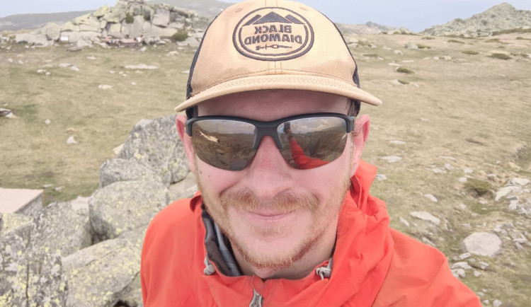 (NE)OBYČEJNÝ: Olomoučan putuje pěšky do Íránu a pořádá sbírku na dětský domov