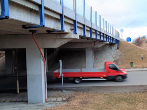 Cesta po dálnici na Brno je volnější. Silničáři dokončili opravu mostu u Vranovic-Kelčic