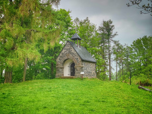 TIP NA VÝLET: Rozhledna Velký Roudný nabízí krásné výhledy na Slezskou Hartu i na Praděd
