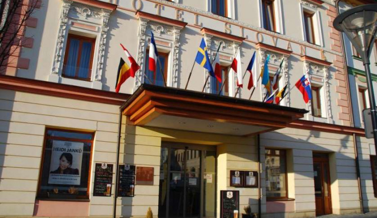 titulka_slovna_hlavni-15758805730phpj7xcfk