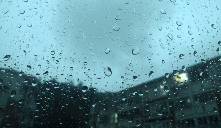 size3-15951353453916-60-pocasi-na-nedeli-dest-nas-provede-i-dnes